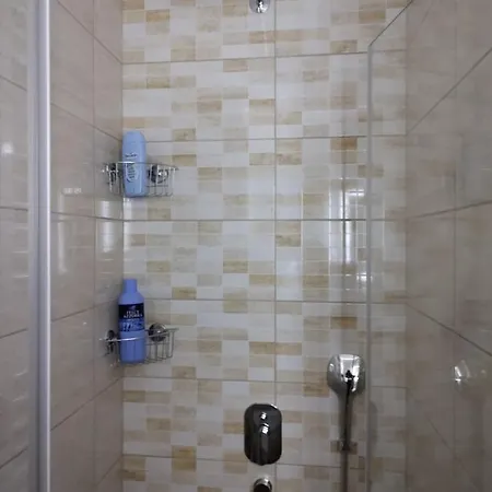 Casa Di Stefano & 아파트 즐라티보